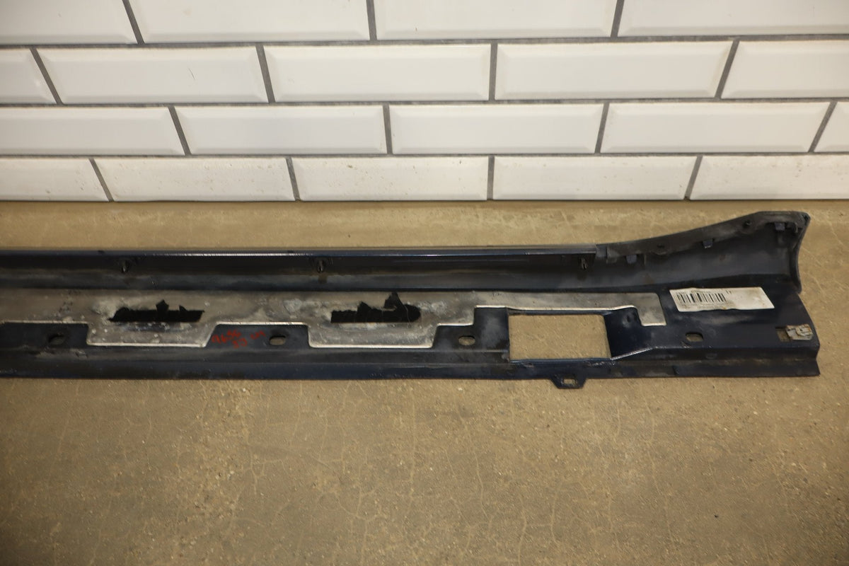 2010 Porsche Panamera 4 S Left Rocker Molding Dark Blue Metallic N4