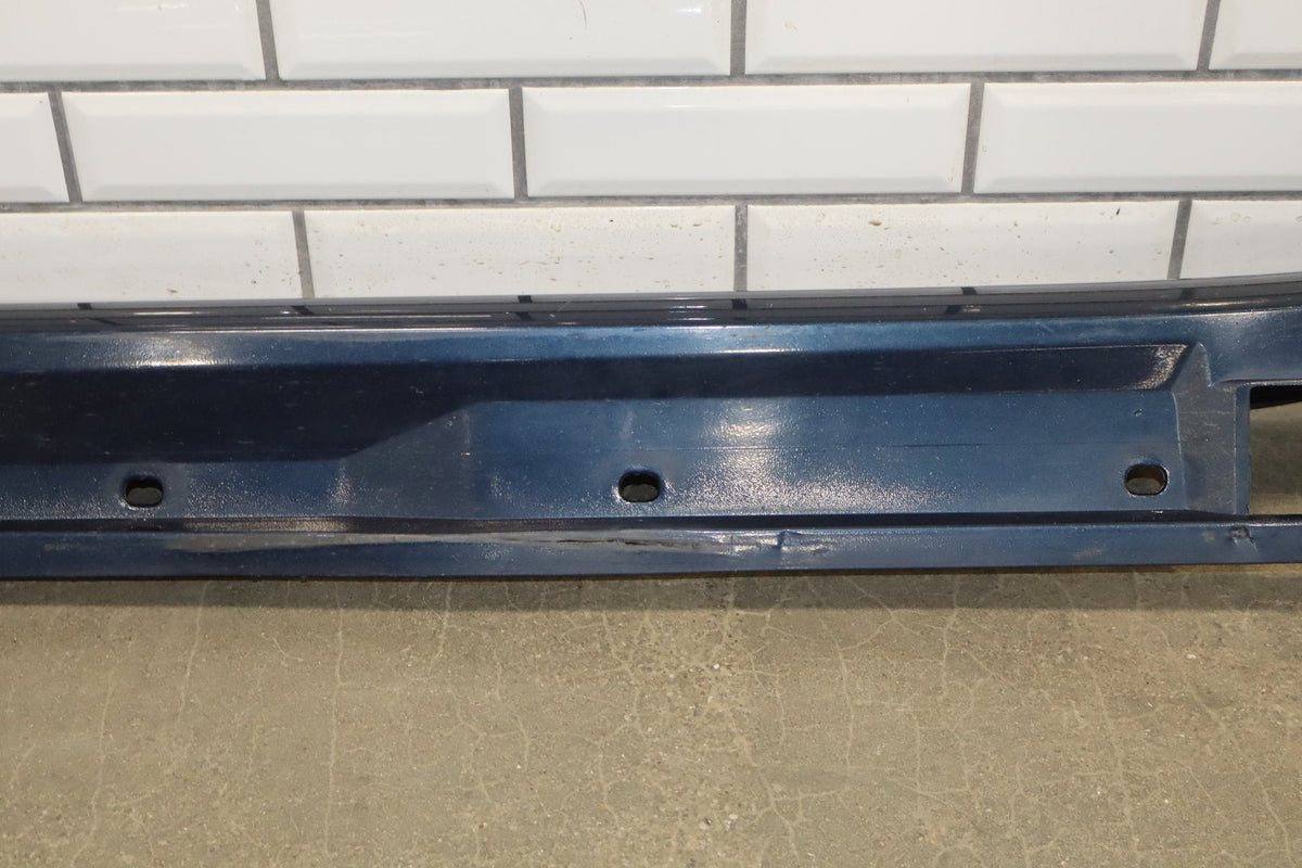 2010 Porsche Panamera 4 S Left Rocker Molding Dark Blue Metallic N4