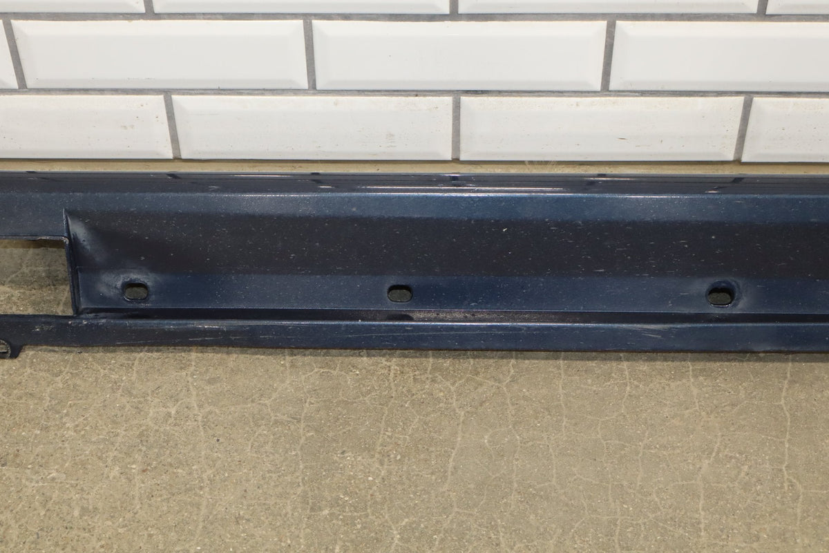 2010 Porsche Panamera 4 S Left Rocker Molding Dark Blue Metallic N4