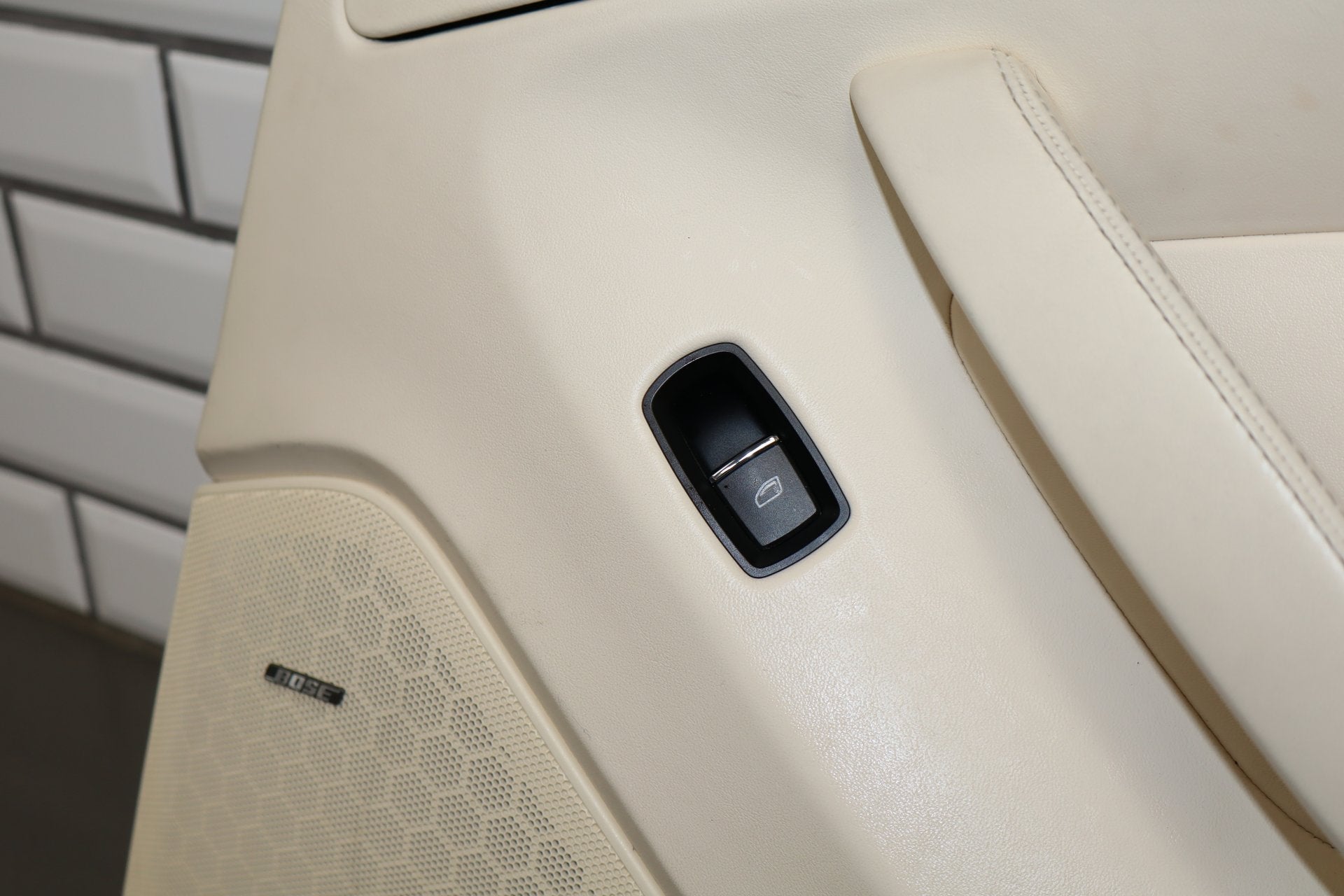 2010 Porsche Panamera 4 S Right Rear Door Panel Yachting Blue/ Cream BD