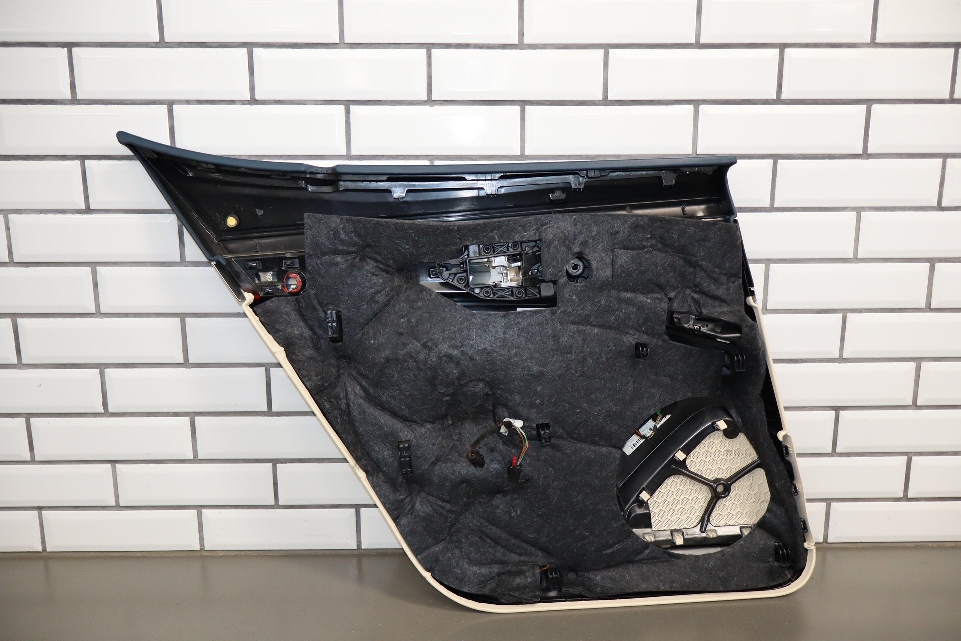 2010 Porsche Panamera 4 S Right Rear Door Panel Yachting Blue/ Cream BD