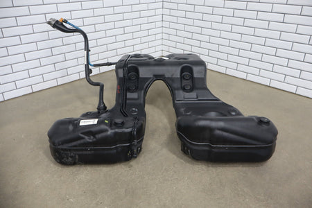 2010 Porsche Panamera 4S 970 V8 Fuel Tank Assembly with Fuel Pump OEM