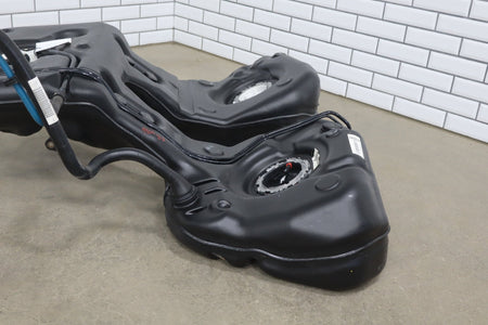 2010 Porsche Panamera 4S 970 V8 Fuel Tank Assembly with Fuel Pump OEM