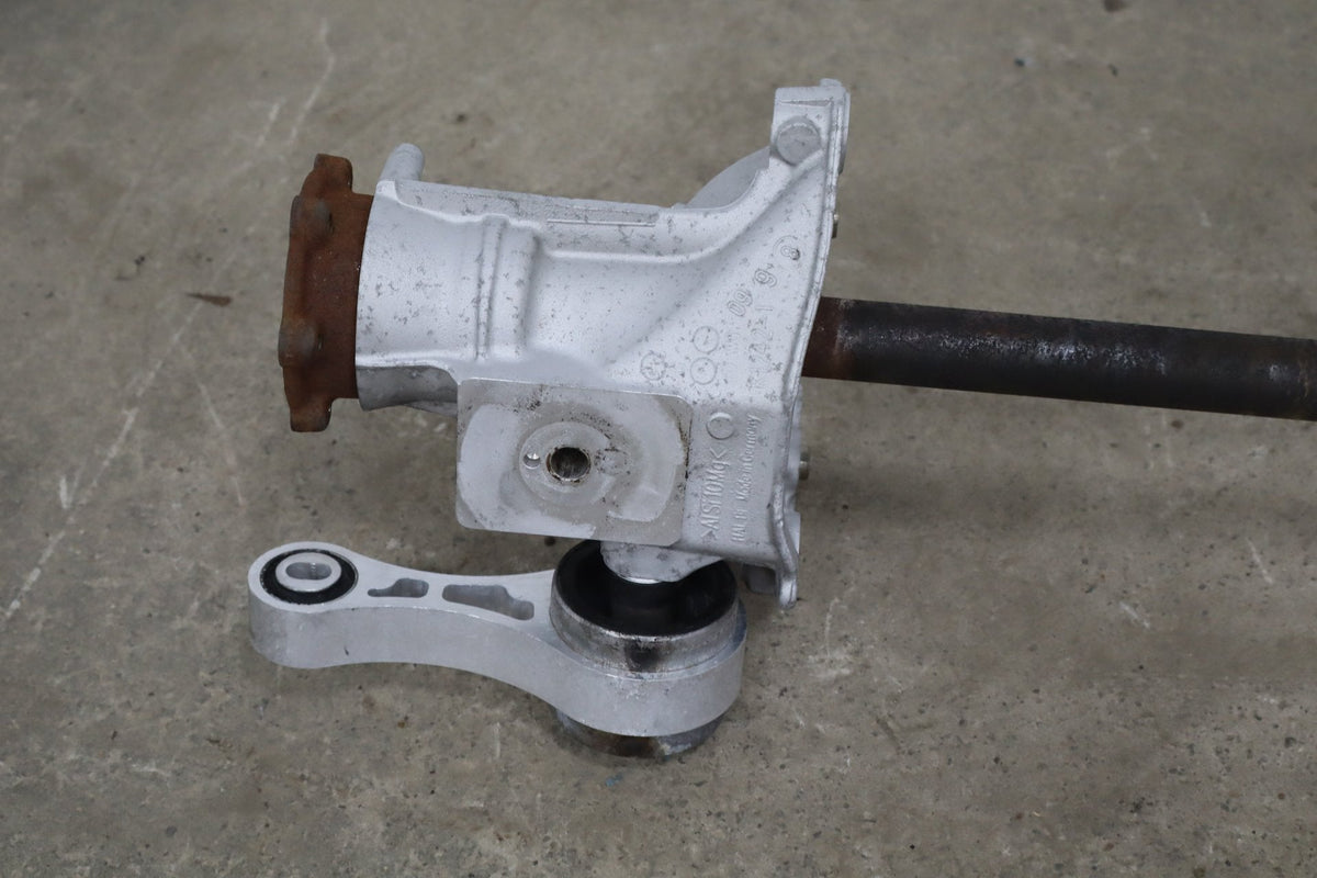 2010 Porsche Panamera 4S AWD Front Carrier Differential Assembly