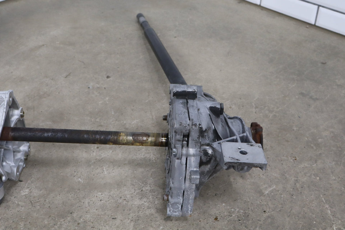 2010 Porsche Panamera 4S AWD Front Carrier Differential Assembly