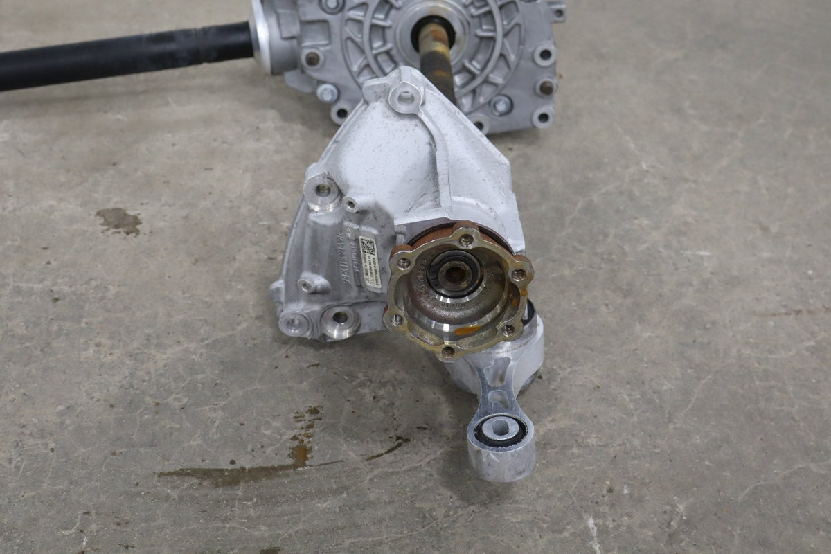 2010 Porsche Panamera 4S AWD Front Carrier Differential Assembly