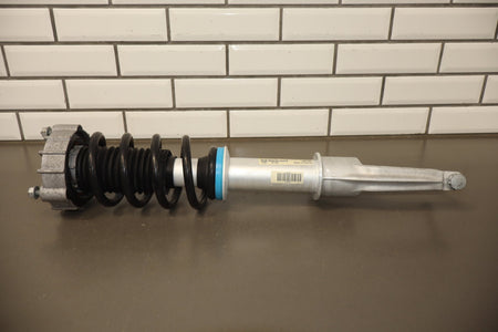2010 Porsche Panamera 4s Left Front Strut Shock Absorber Assembly OEM
