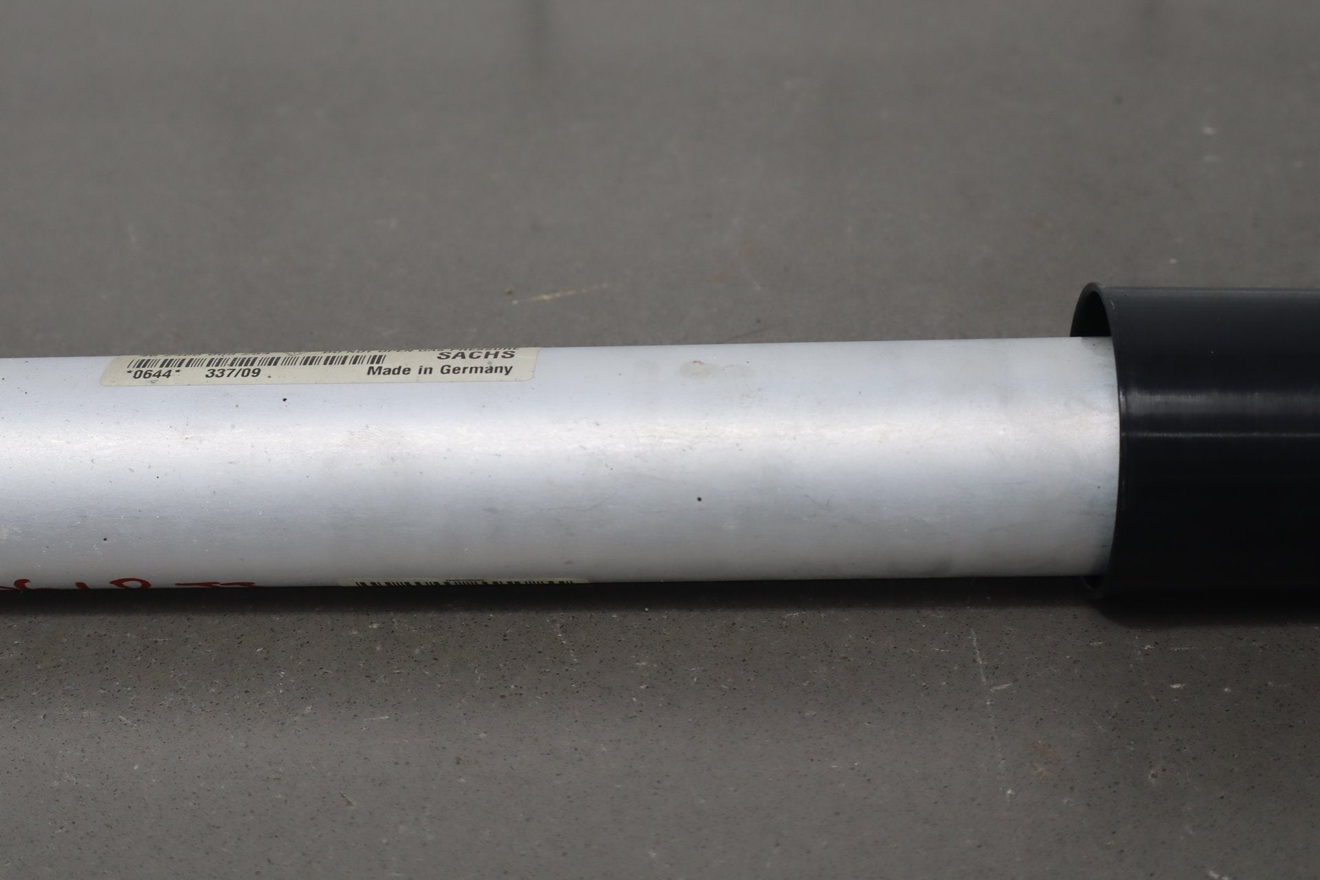 2010 Porsche Panamera 4s Left Rear Strut Shock Absorber OEM OEM