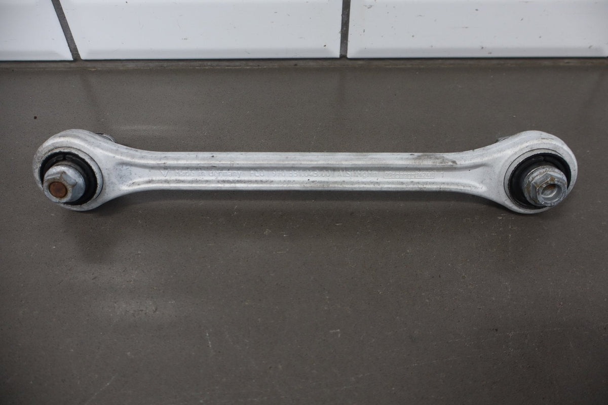 2010 Porsche Panamera 4s Left Rear Suspension Control Arm Spindle Axle OEM