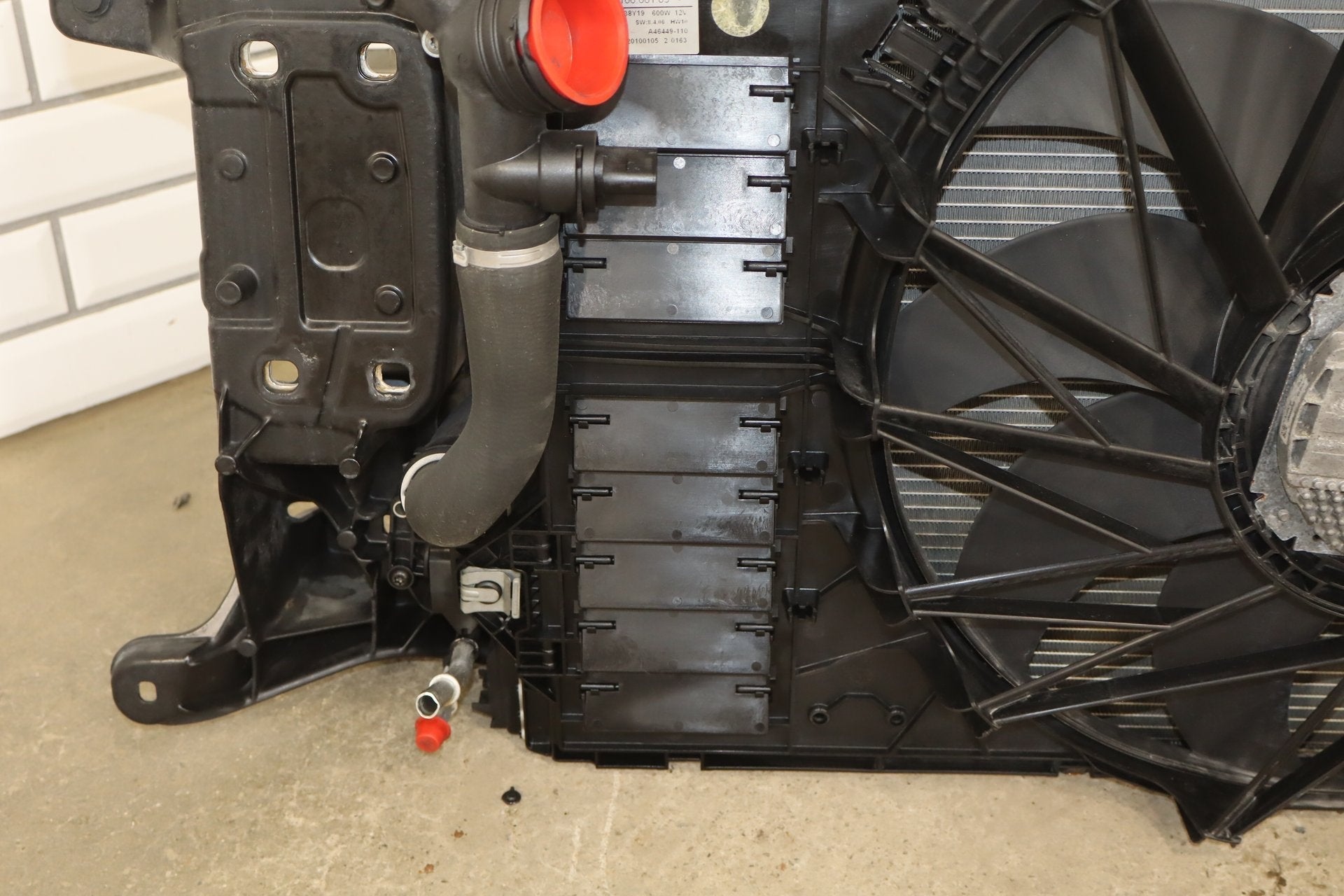 2010 Porsche Panamera 4S Loaded Radiator Core Support Assembly OEM