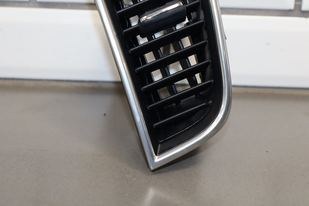 2010 Porsche Panamera 4s OEM Dashboard Vent Sent (4)