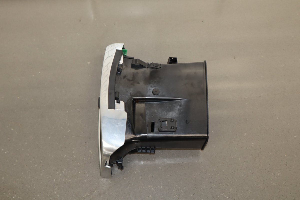 2010 Porsche Panamera 4s OEM Dashboard Vent Sent (4)