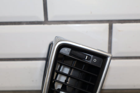 2010 Porsche Panamera 4s OEM Dashboard Vent Sent (4)