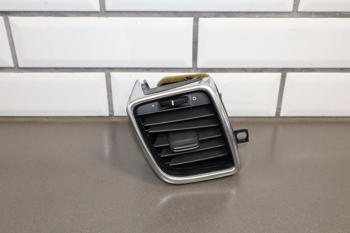 2010 Porsche Panamera 4s OEM Dashboard Vent Sent (4)