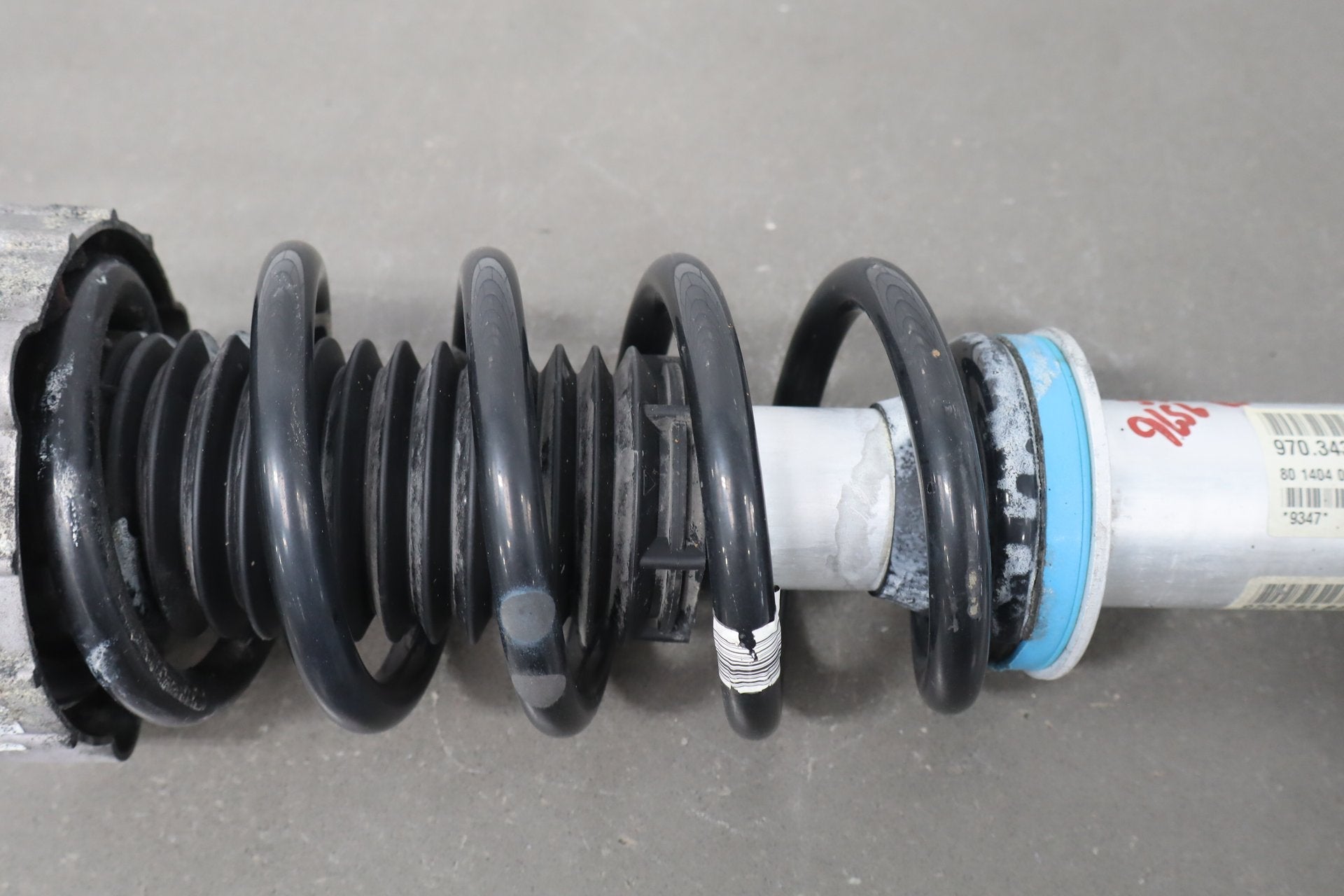 2010 Porsche Panamera 4s Right Front Strut OEM