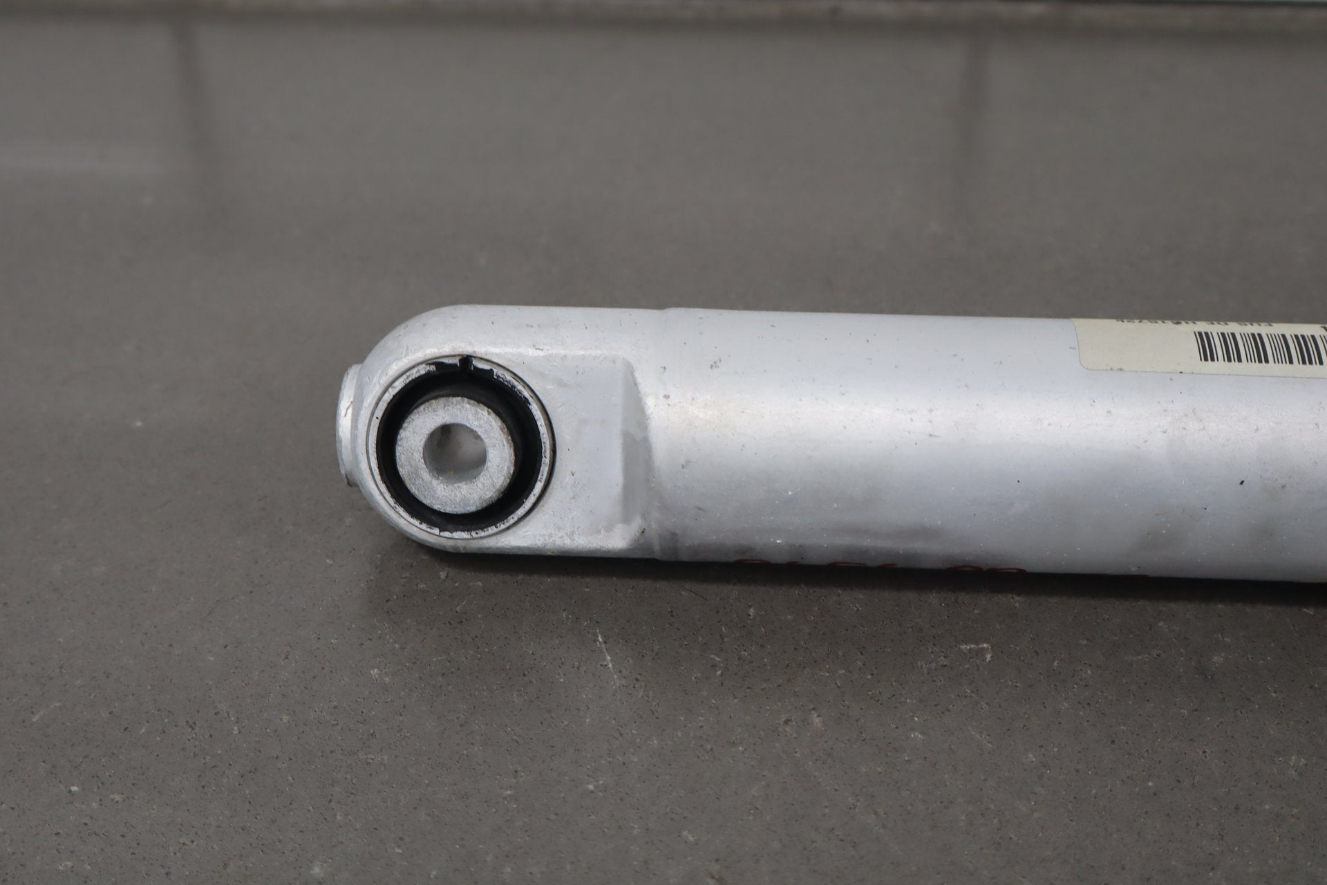 2010 Porsche Panamera 4s Right Rear Strut Shock Absorber OEM OEM