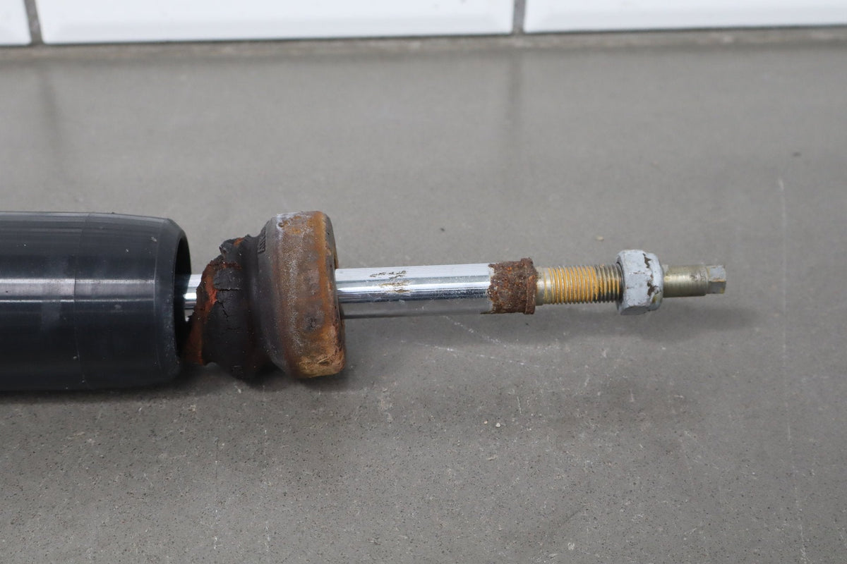 2010 Porsche Panamera 4s Right Rear Strut Shock Absorber OEM OEM