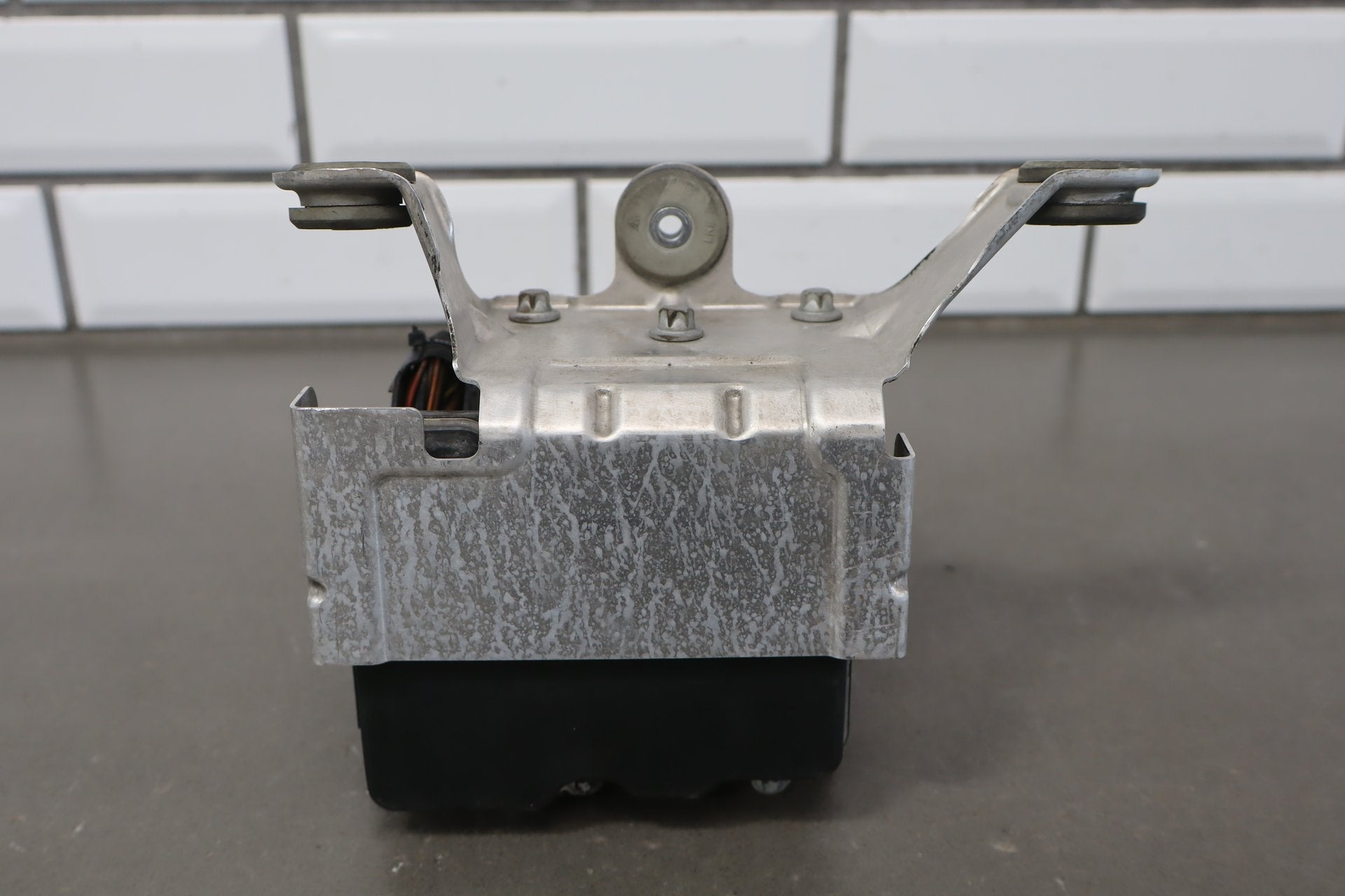 2010 Porsche Panamera ABS Brake Unit OEM
