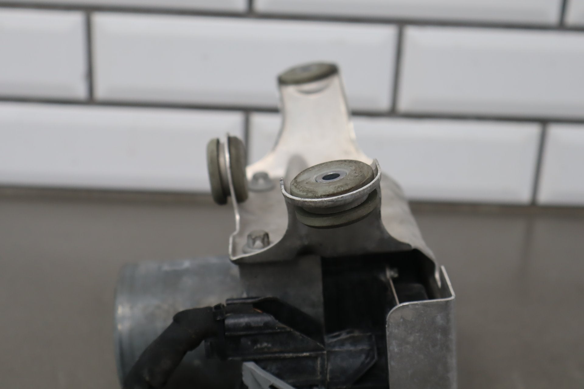 2010 Porsche Panamera ABS Brake Unit OEM