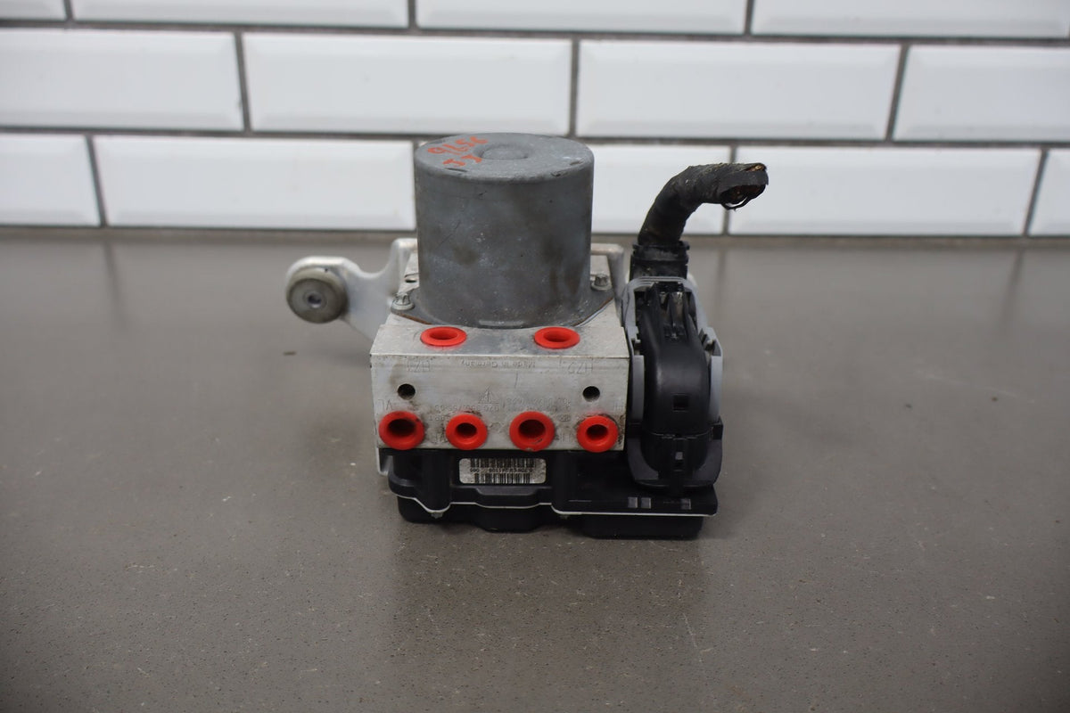 2010 Porsche Panamera ABS Brake Unit OEM