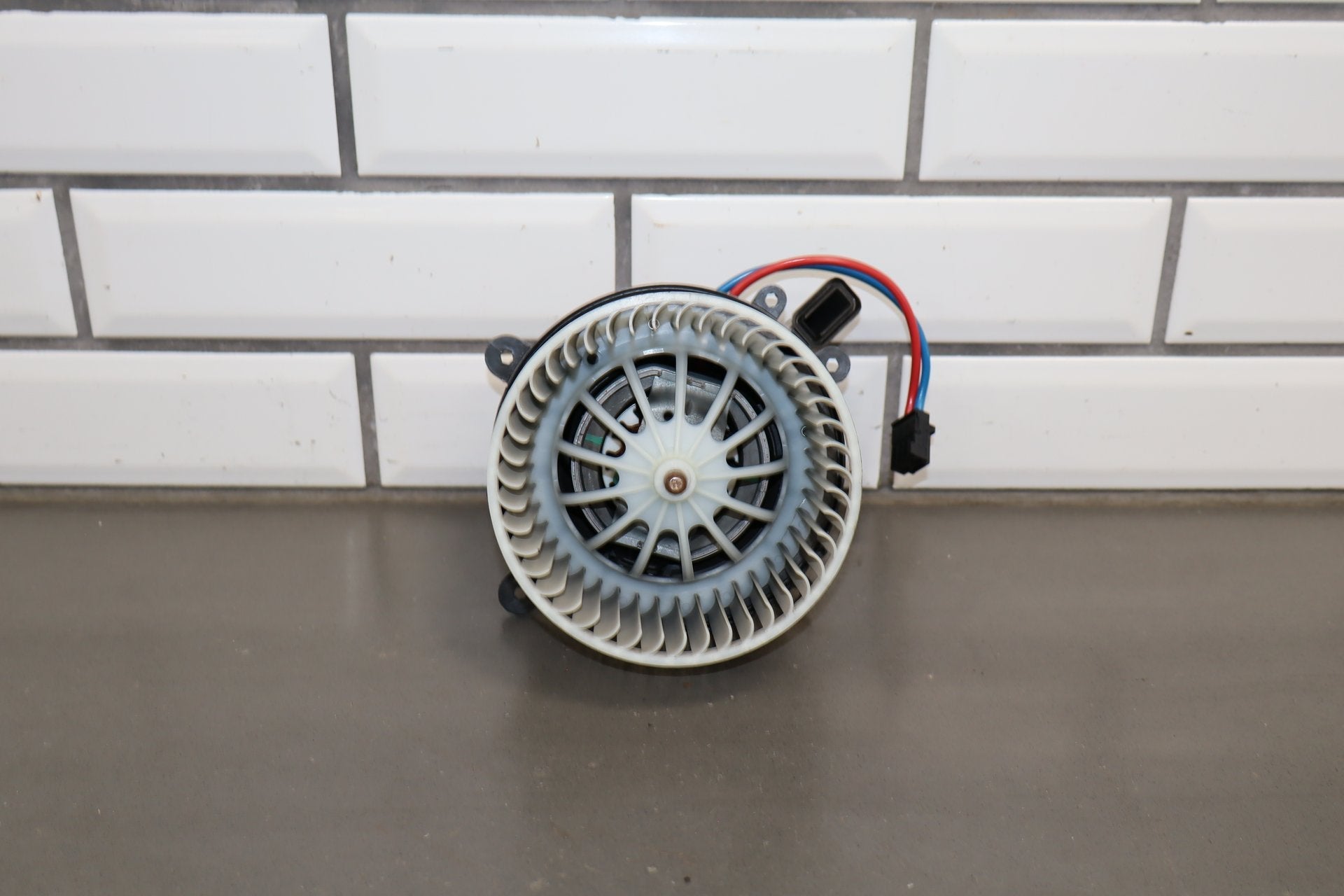 2010 Porsche Panamera Blower Motor OEM