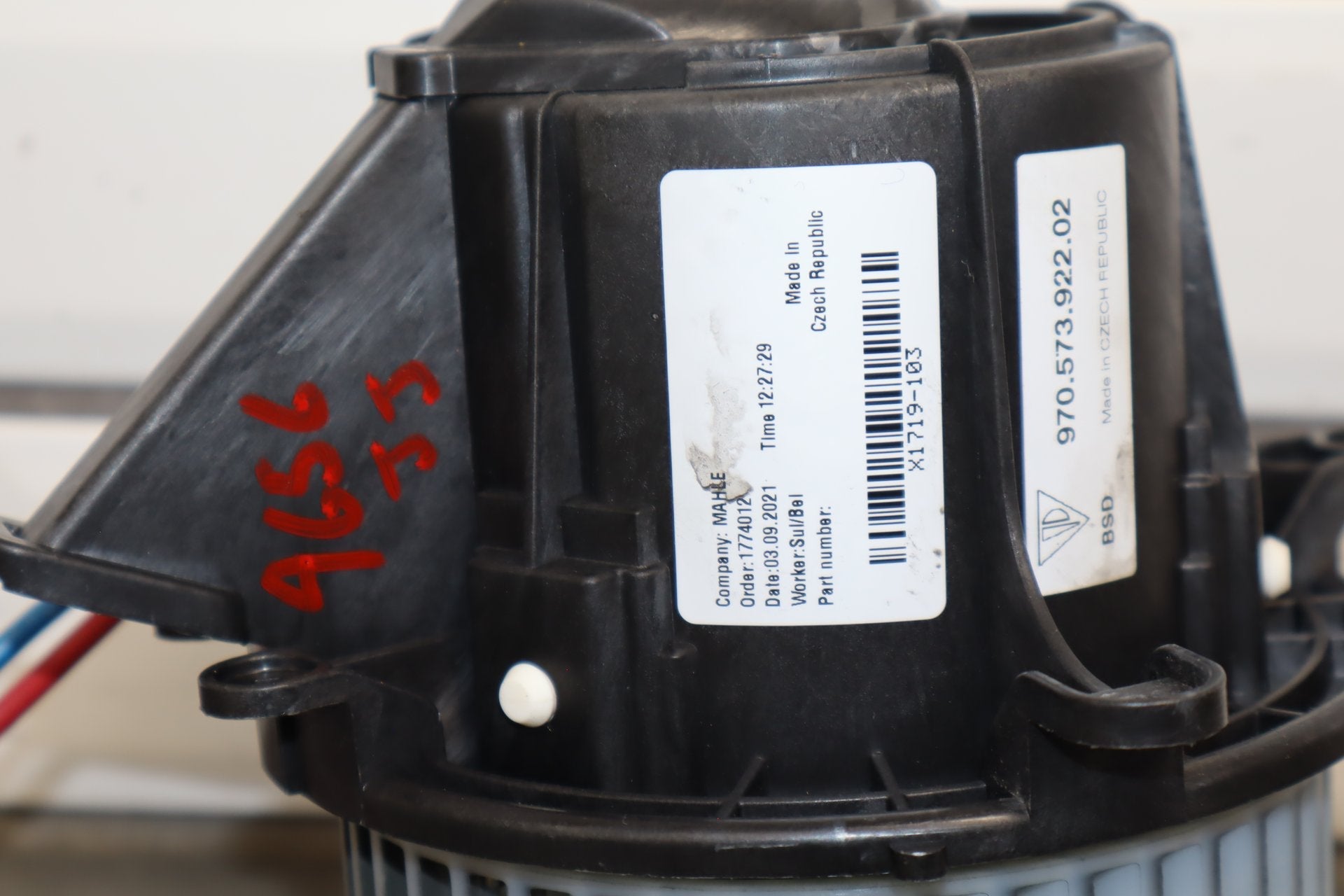 2010 Porsche Panamera Blower Motor OEM