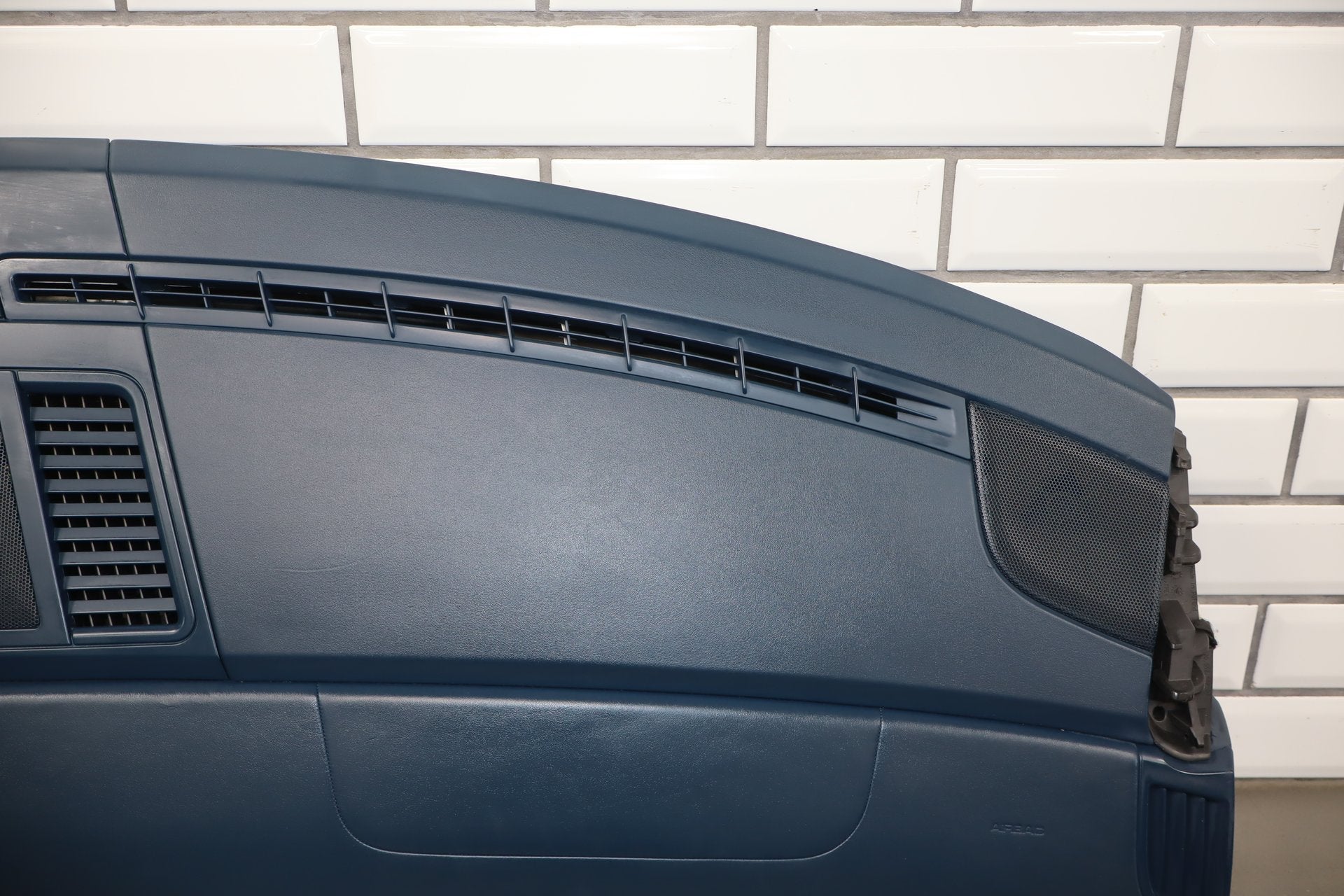 2010 Porsche Panamera Dash Panel Yachting Blue/ Cream BD
