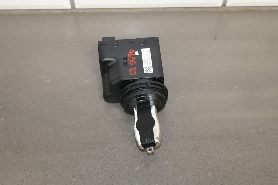 2010 Porsche Panamera Ignition Switch with Key OEM Tested