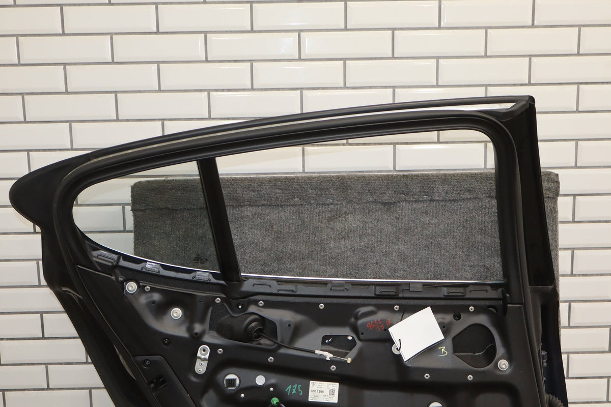 2010 Porsche Panamera Left Rear Door Dark Blue Metallic ( N4 )