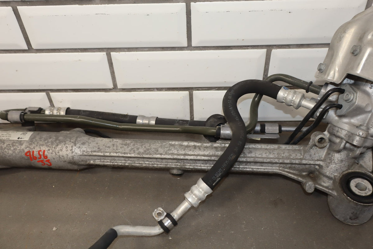 2010 Porsche Panamera Power Steering Rack And Pinion Assembly OEM
