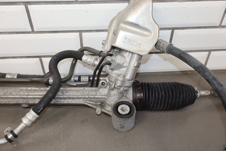2010 Porsche Panamera Power Steering Rack And Pinion Assembly OEM