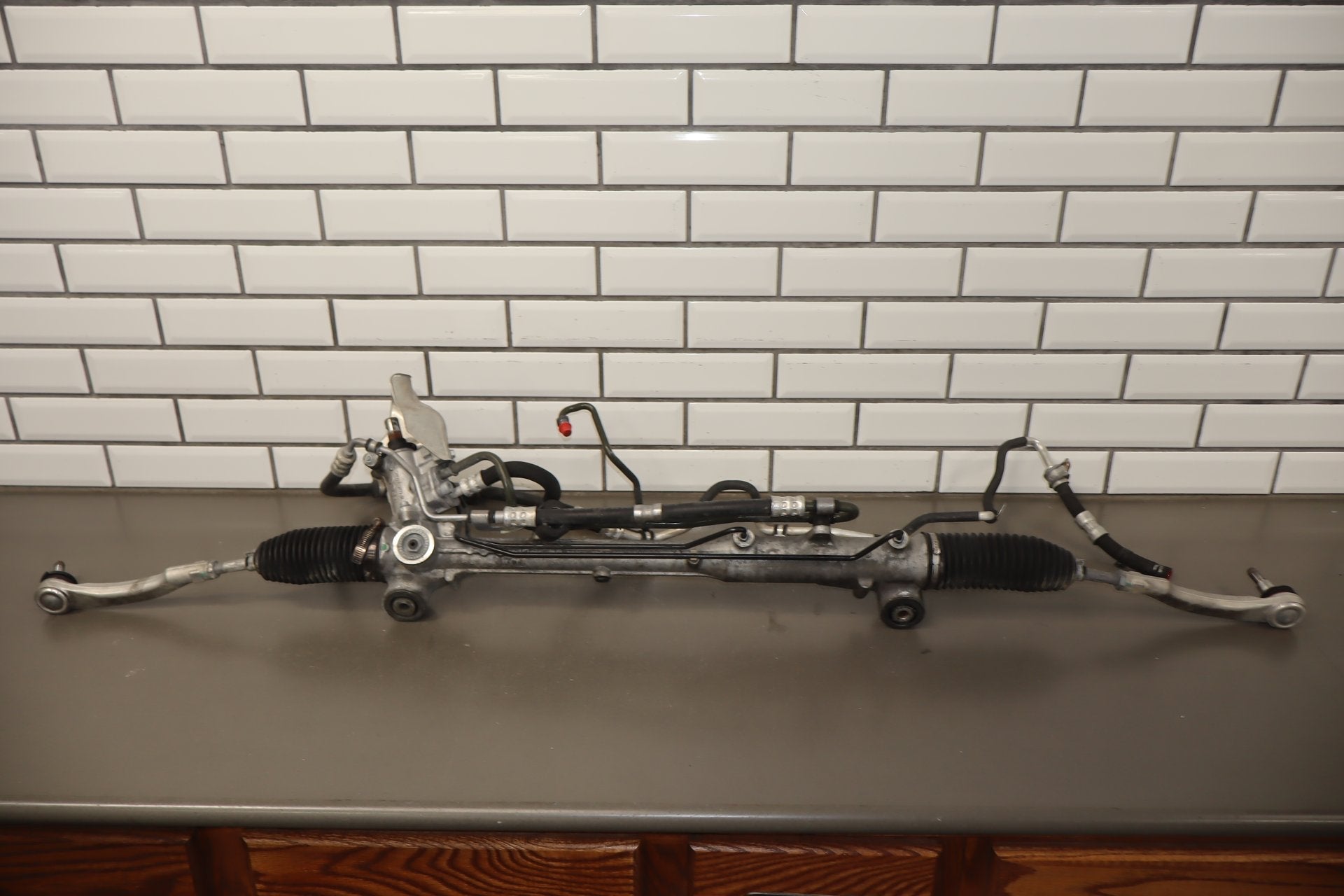 2010 Porsche Panamera Power Steering Rack And Pinion Assembly OEM