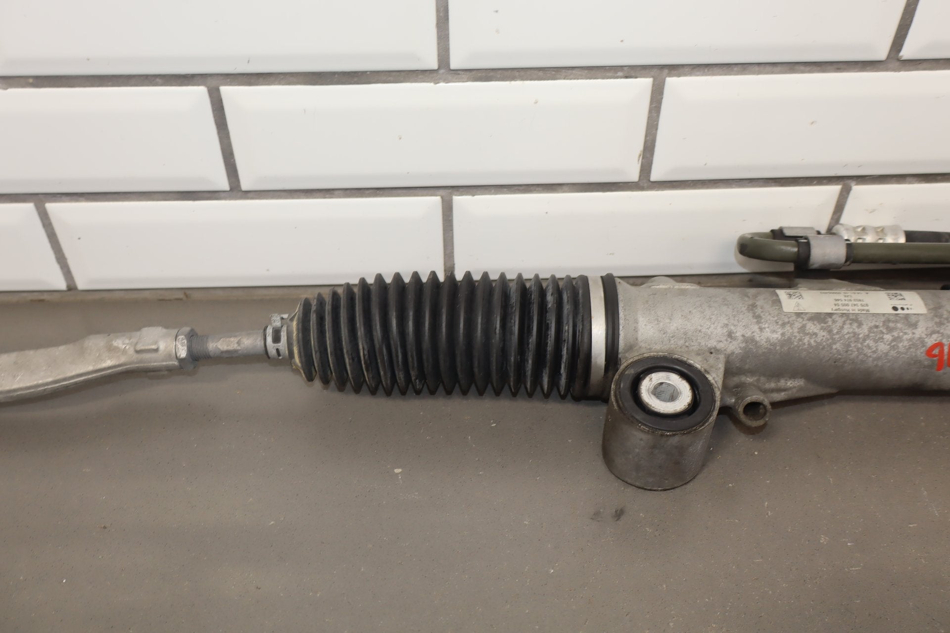 2010 Porsche Panamera Power Steering Rack And Pinion Assembly OEM