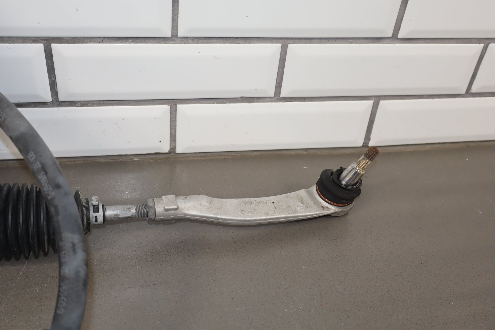 2010 Porsche Panamera Power Steering Rack And Pinion Assembly OEM