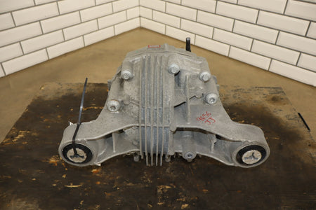 2010 Porsche Panamera Rear Differential Carrier 3.55 Ratio Assembly OEM