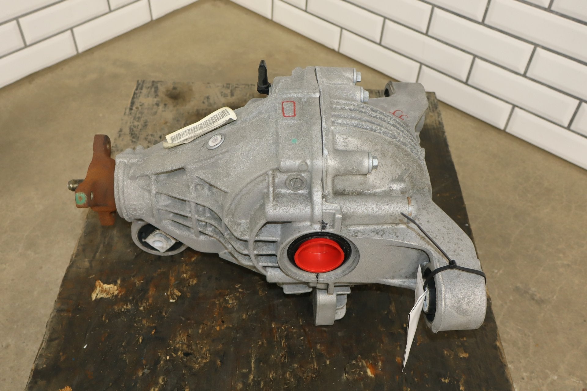 2010 Porsche Panamera Rear Differential Carrier 3.55 Ratio Assembly OEM