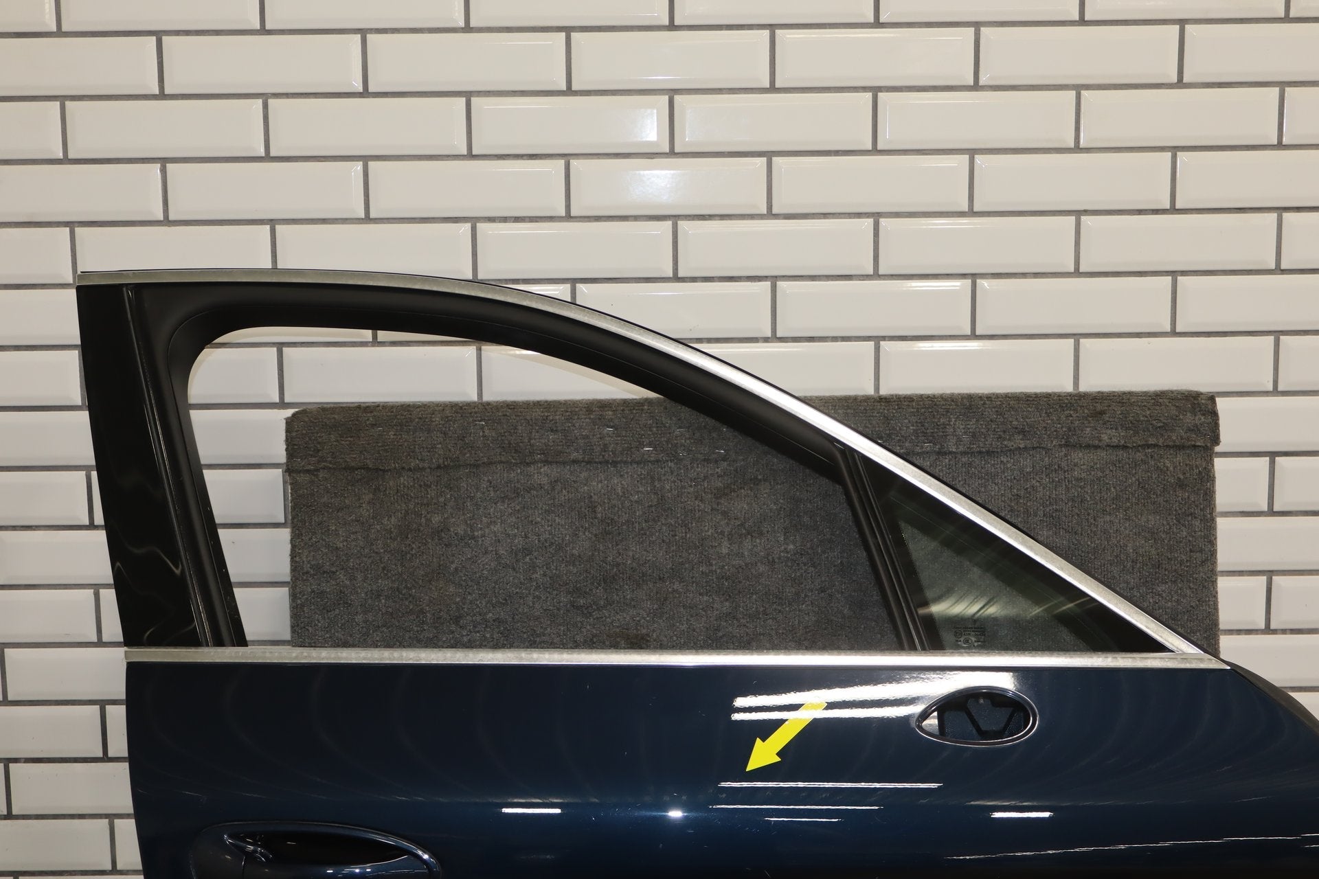 2010 Porsche Panamera Right Front Door Dark Blue Metallic N4