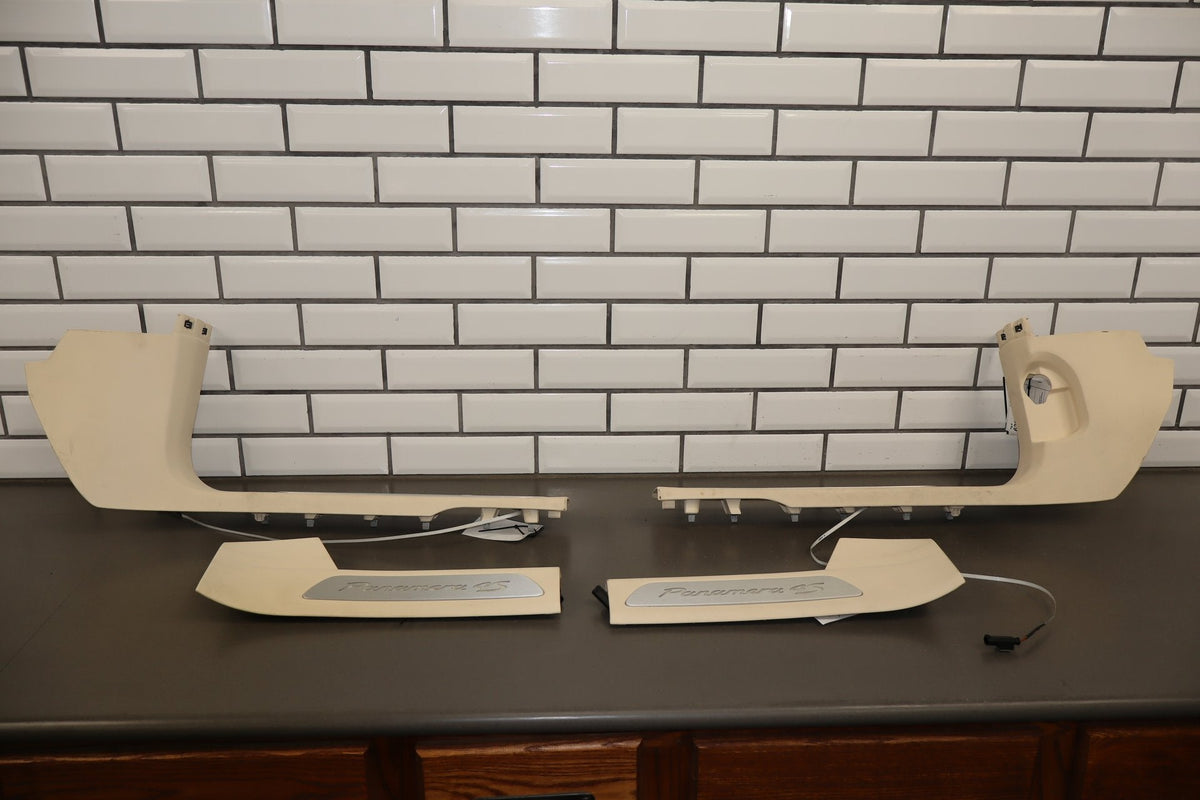 2010 Porsche Panamera Sedan Set x4- Sill Plates Yachting Blue/ Cream (BD)