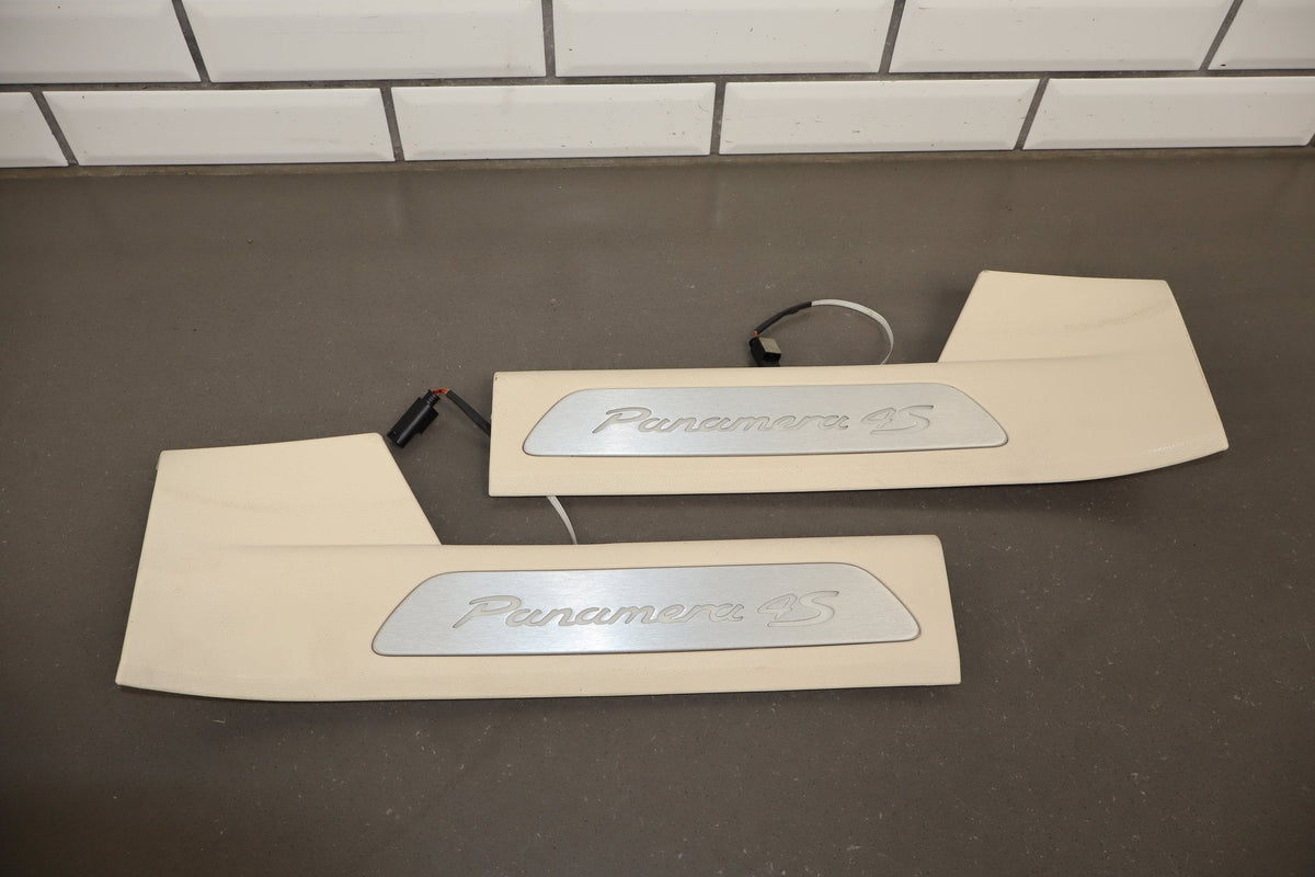 2010 Porsche Panamera Sedan Set x4- Sill Plates Yachting Blue/ Cream (BD)