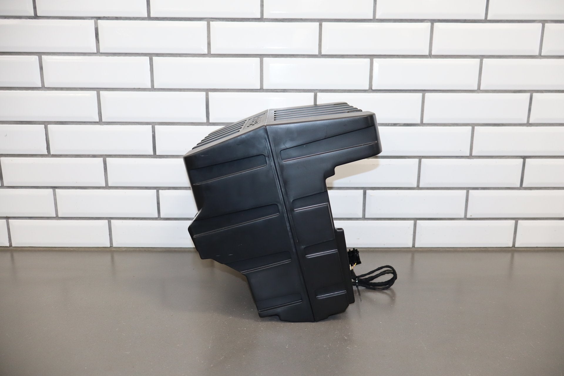 2010 Porsche Panamera Subwoofer Assembly OEM