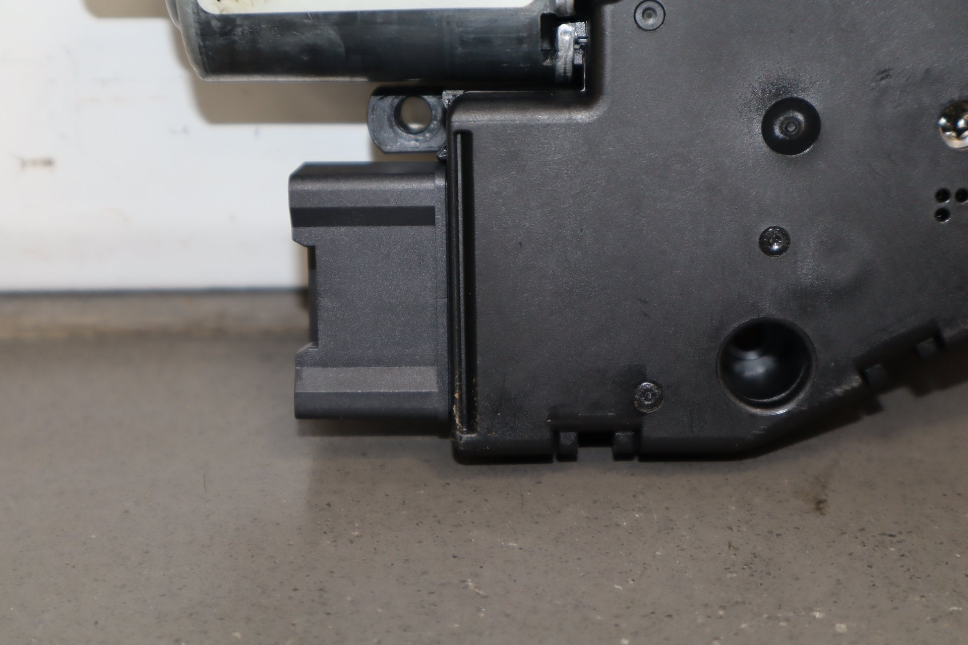2010 Porsche Panamera Sun Roof Motor OEM