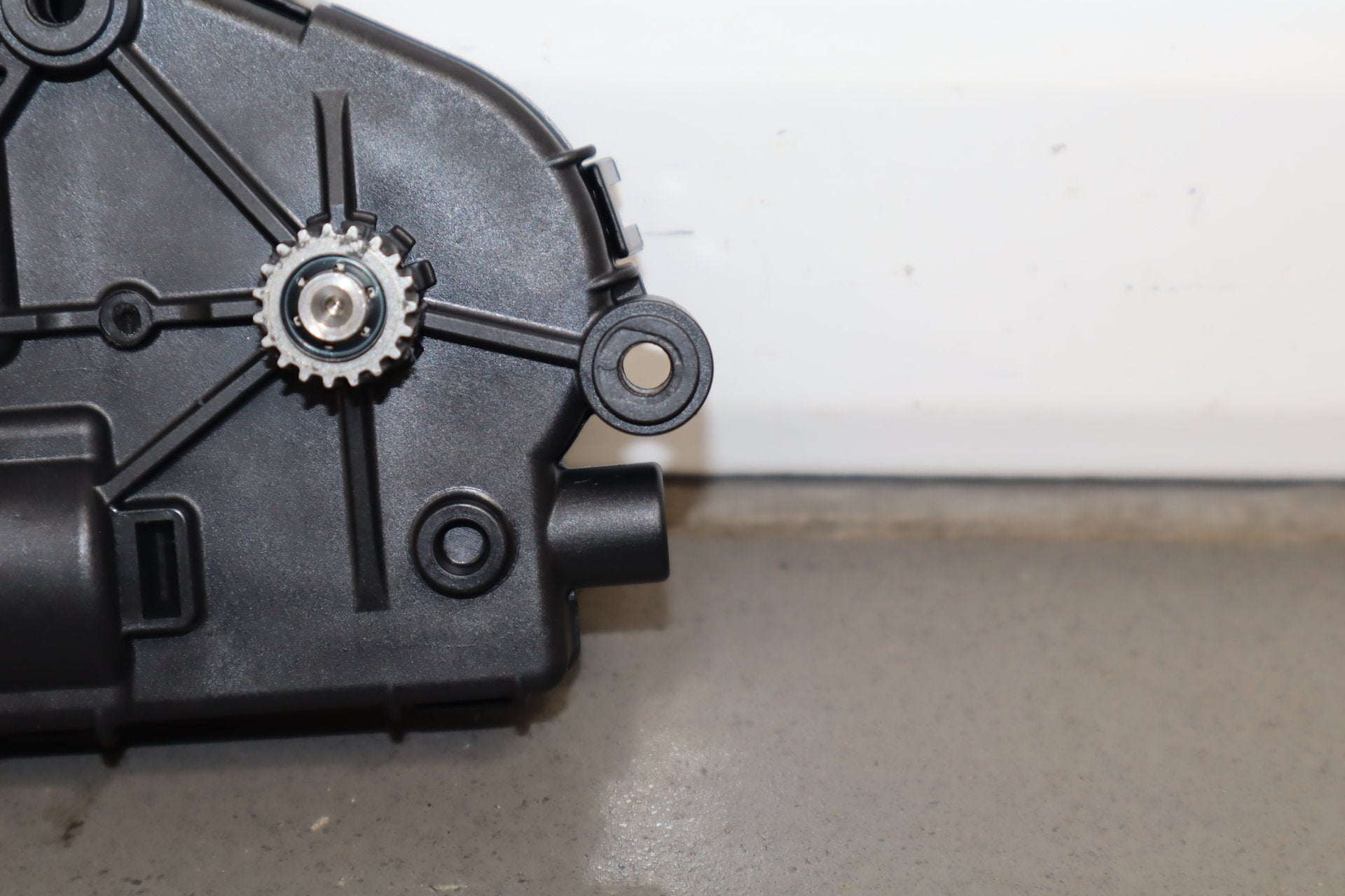 2010 Porsche Panamera Sun Roof Motor OEM