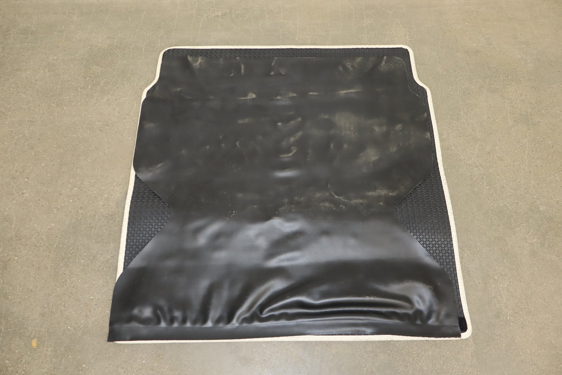 2010 Porsche Panamera Trunk Floor Mat OEM