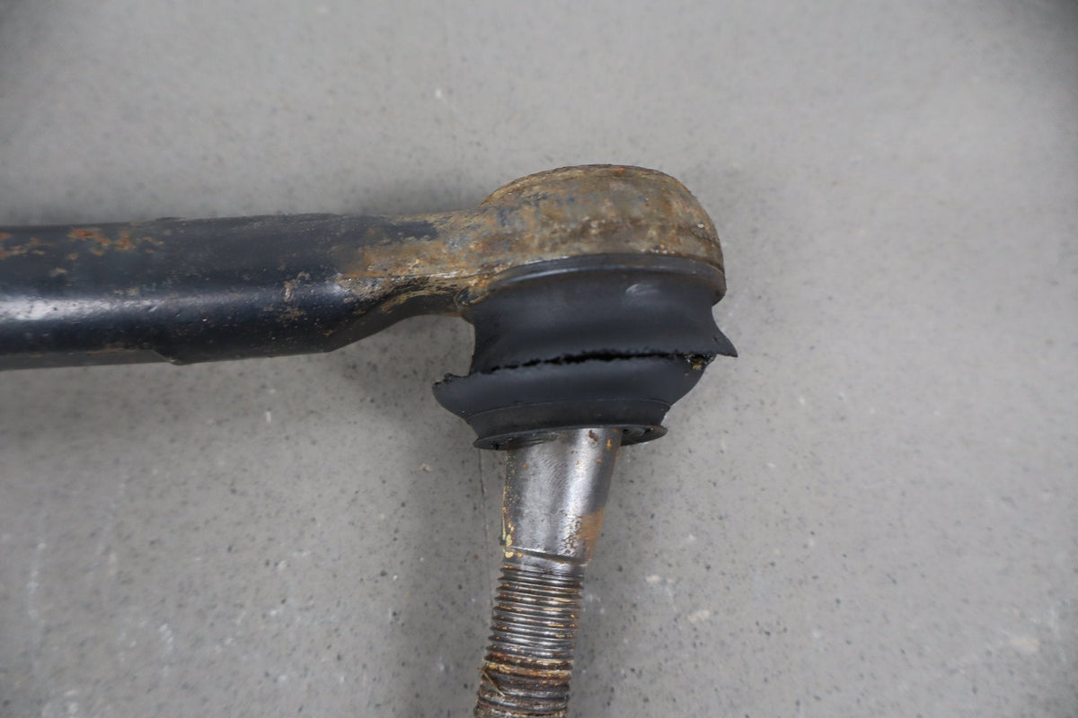 2011-14 Dodge Challenger RWD 5.7 Steering Rack 4584569AF w/ Tie Rods