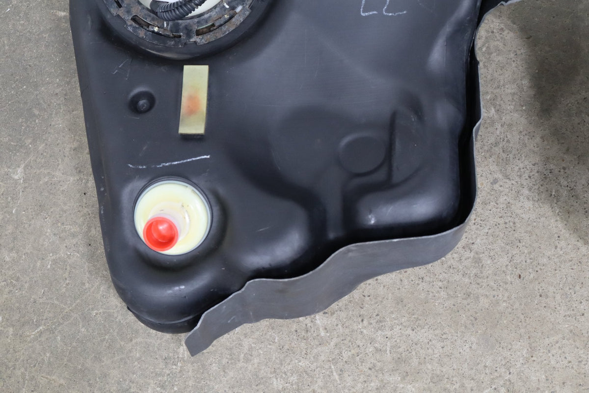 2011-14 Ford Mustang GT 16 Gallon Fuel Tank With Pump