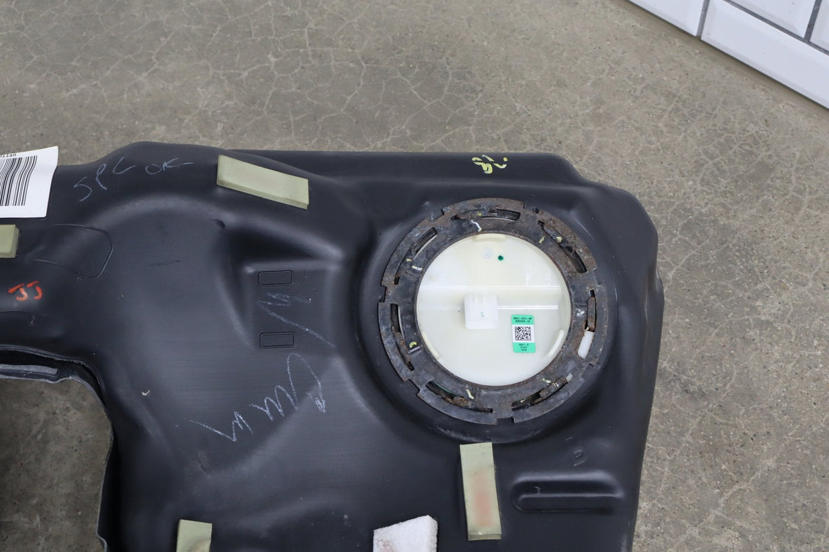 2011-14 Ford Mustang GT 16 Gallon Fuel Tank With Pump