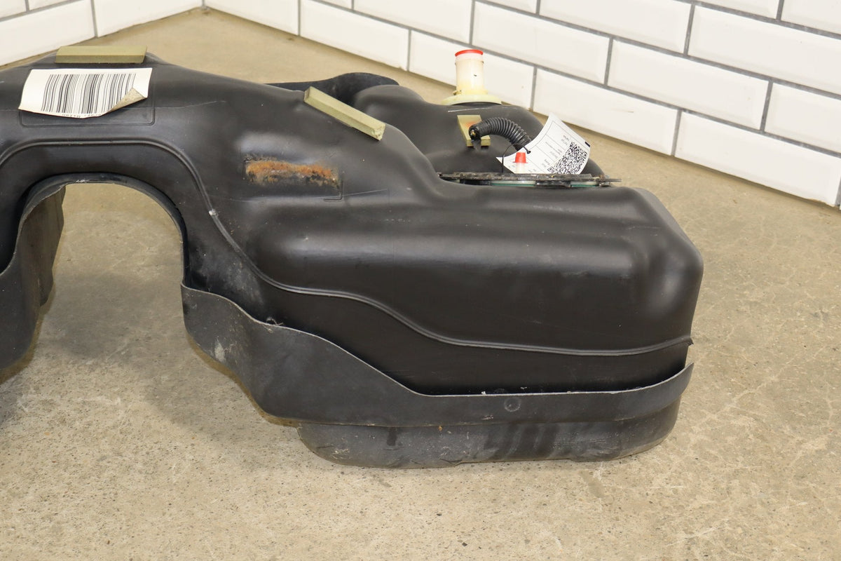 2011-14 Ford Mustang GT 16 Gallon Fuel Tank With Pump
