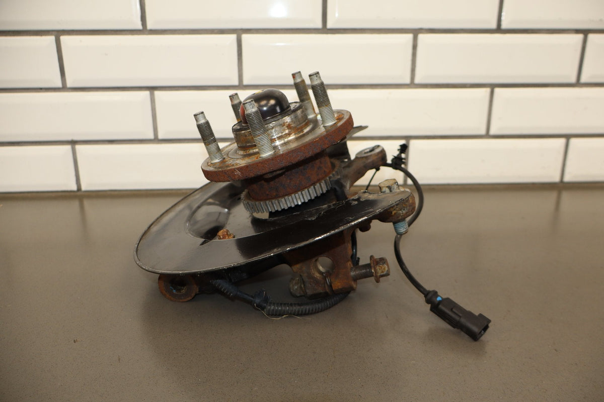 2011-14 Ford Mustang GT Left Front Loaded Spindle Hub Arm