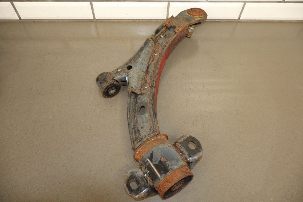 2011-14 Ford Mustang GT Left Front Loaded Spindle Hub Arm