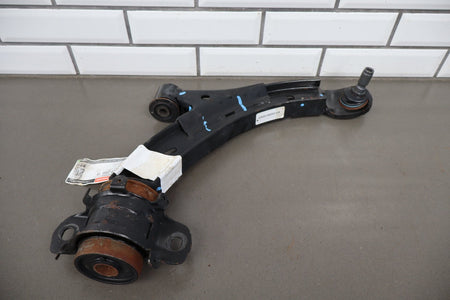 2011-14 Ford Mustang GT Right Front Loaded Spindle Hub Arm